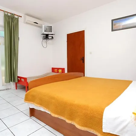 Apartament With Parking Space Orebic, Peljesac - 10102 *