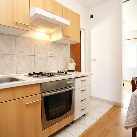 With Parking Space Orebic, Peljesac - 10102