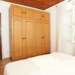 Apartman With Parking Space Orebic, Peljesac - 10102 *