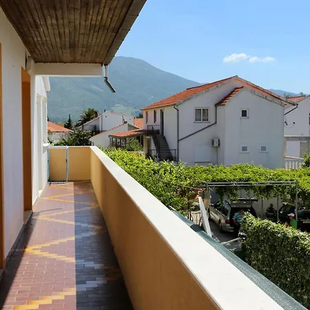 아파트 With Parking Space Orebic, Peljesac - 10102