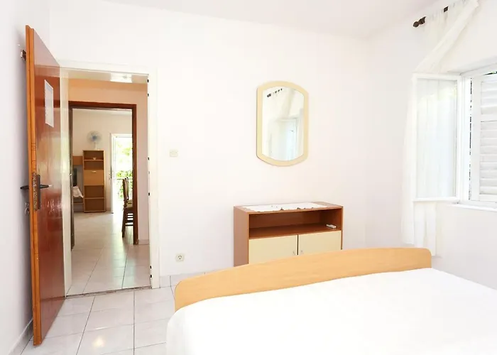 With Parking Space Orebic, Peljesac - 10102 Апартаменты *